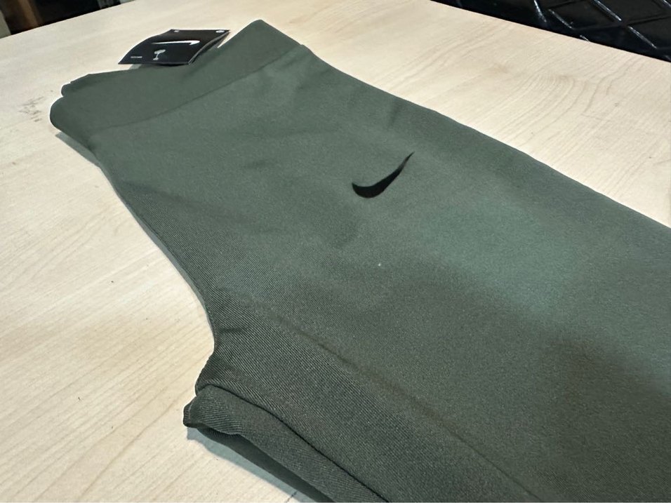 Nike klasik model yüksek bel dalgıç tayt - Görsel 5