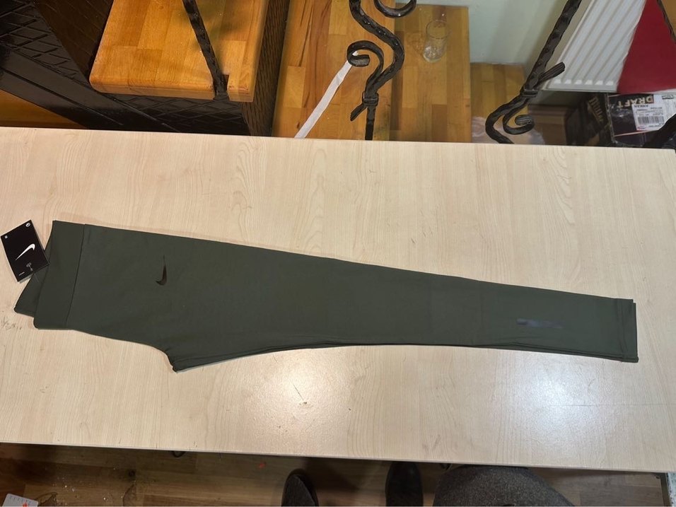 Nike klasik model yüksek bel dalgıç tayt - Görsel 3