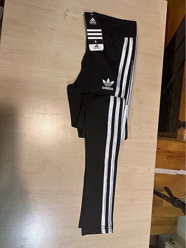 s Beden siyah Renk Adidas uzun 3 Beyaz çizgi dalgıç tayt