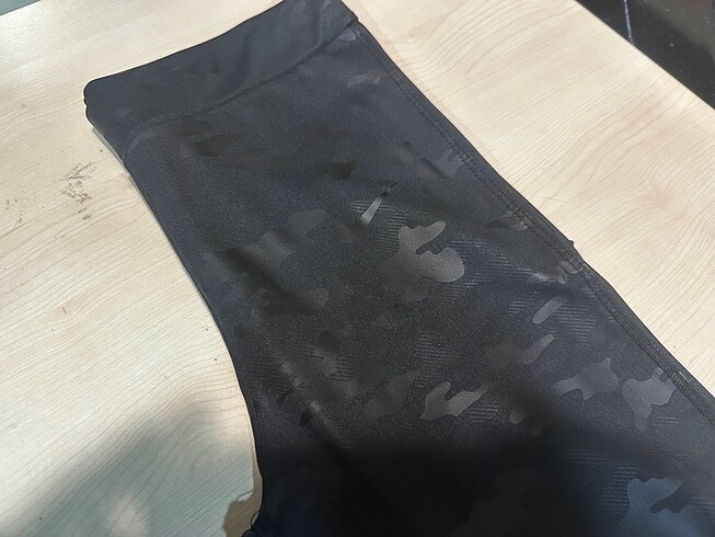 m Beden siyah Renk Nike kamuflaj desen Bacak tüllü tayt