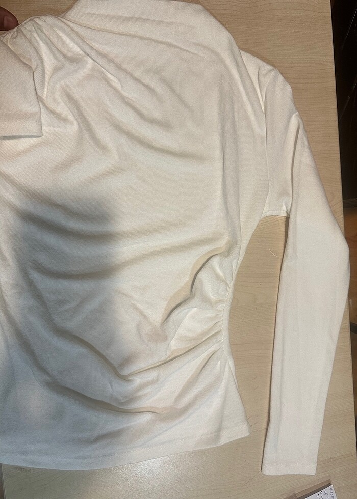 Stradivarius beyaz pmk bel büzgülü sweat - Görsel 5