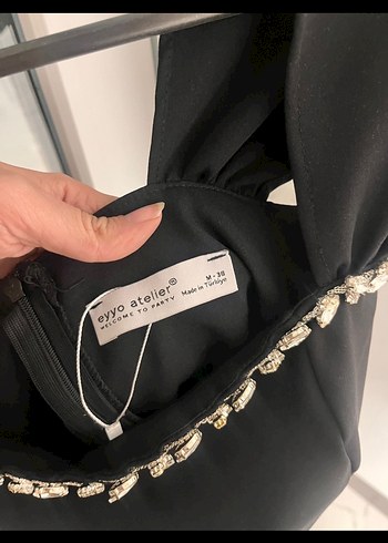 Siyah Mini Straplez İşlemeli Elbise - Görsel 5