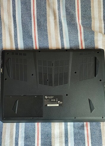 Monster Monster Abra A5 v5.1 oyuncu gaming laptop notebook