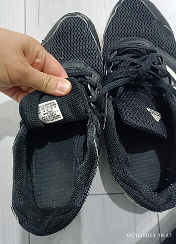 43 Beden Adidas spor ayakkabı 43 numara aşırı rahat