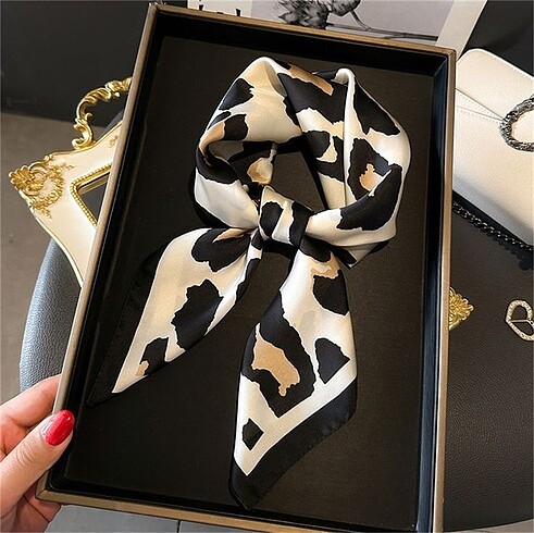 Fular eşarp bandana