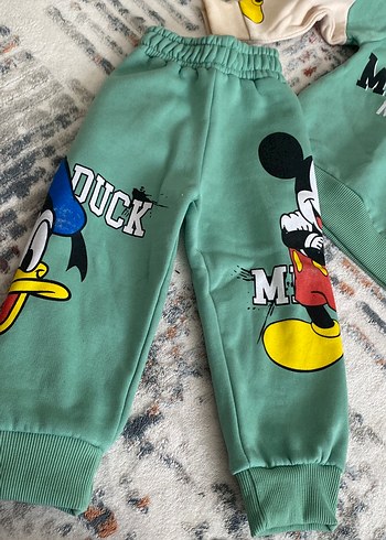 Diğer Renkli Mickey Mouse Bebek Takımı