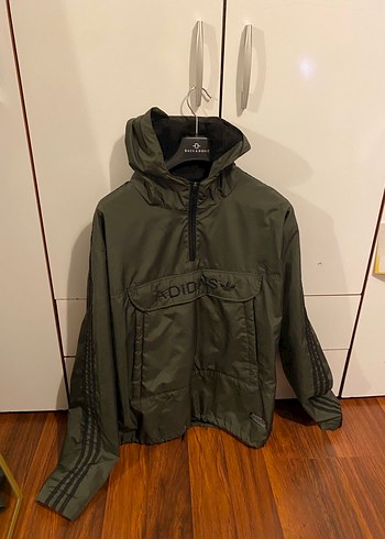 Adidas Haki Kapusonlu Hafif Ceket
