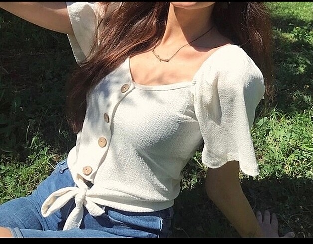 Beyaz bluz