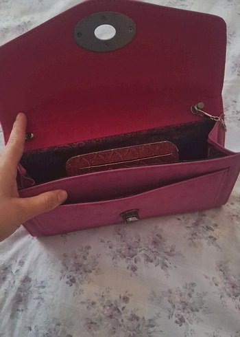 Pembe Süet Tokalı Kadın Portföy Çanta - Görsel 4