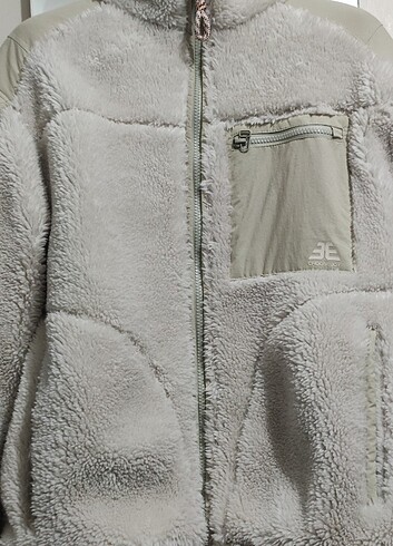 m Beden ten rengi Renk Bershka peluş mont
