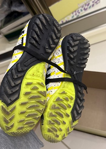 Sarı Yılan Desenli Erkek Futbol Ayakkabısı - Görsel 4