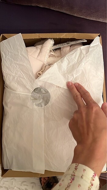 SATILDI DOLAPTAN Dilerseniz SUMERRSNM takip edebilirsiniz Muhteş - Görsel 5