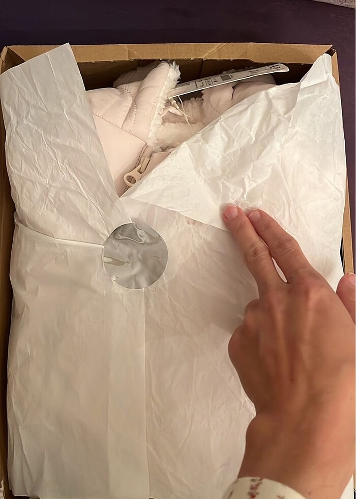 SATILDI DOLAPTAN Dilerseniz SUMERRSNM takip edebilirsiniz Muhteş - Görsel 5