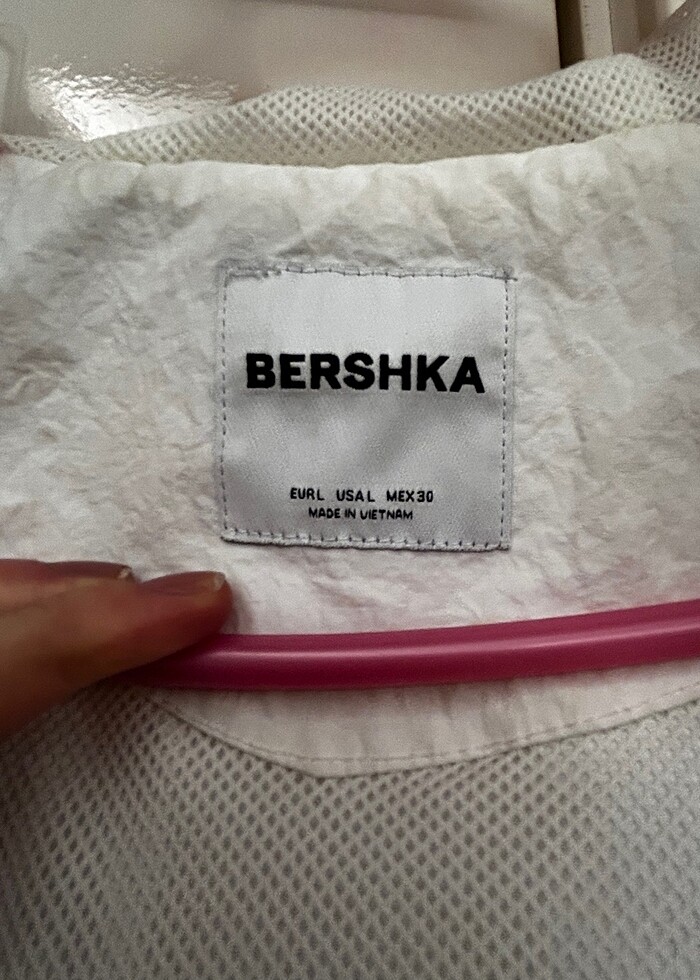 Beyaz yağmurluk - Görsel 4