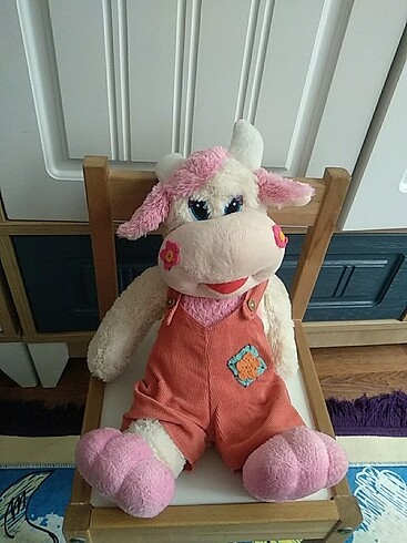 Oyuncak peluş inek