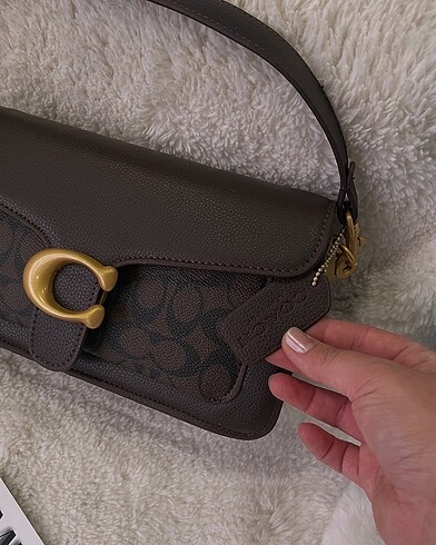 Coach COACH MODEL