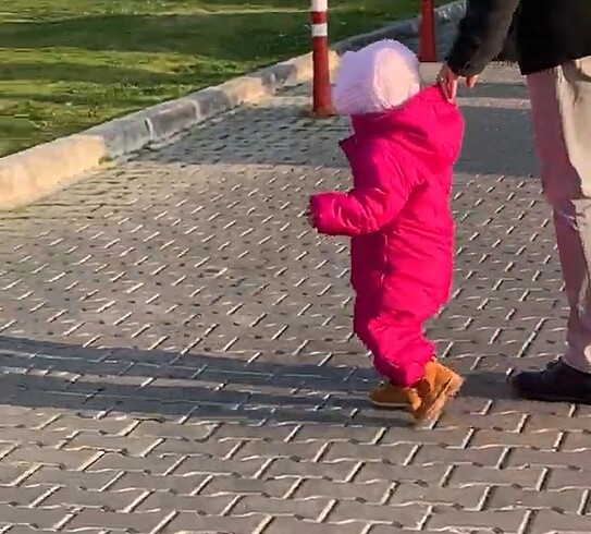 1,5 Yaş Beden Yepyeni kar montu