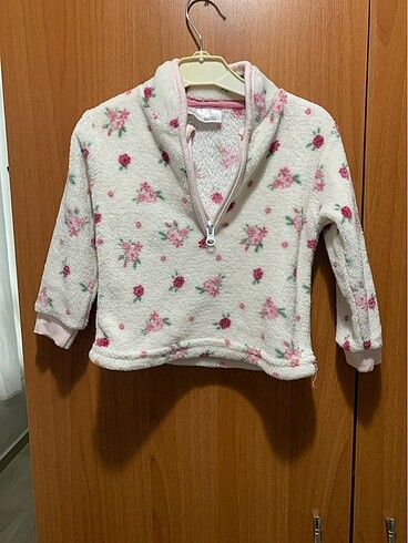 Polar Sweatshirt yepyenidir