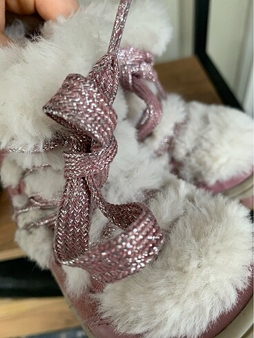 Kız bebek bot - Görsel 5