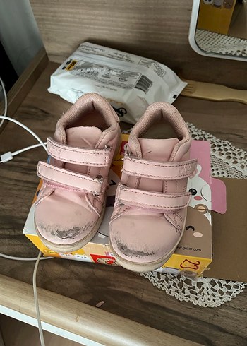 Beyaz ve pembe  Çocuk Spor Ayakkabı - Görsel 4