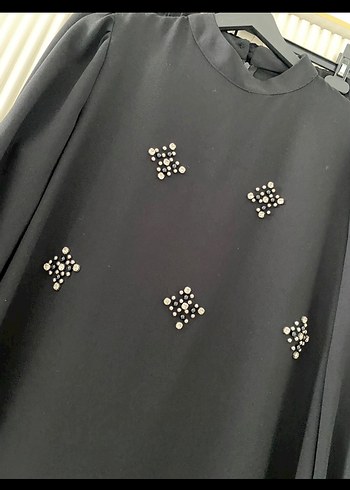 42 Beden Boncuk İşlemeli Siyah Uzun Kollu Takım