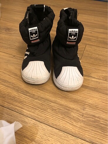 Adidas bot