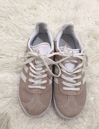 Adidas orijinal numara 37,5