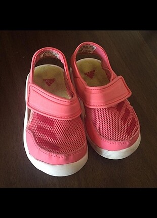 Adidas orjinal hatasız adidas 22 numara 