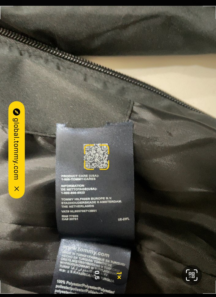 TOMMY HILFIGER Siyah Kapüşonlu İnce Mont - Görsel 2