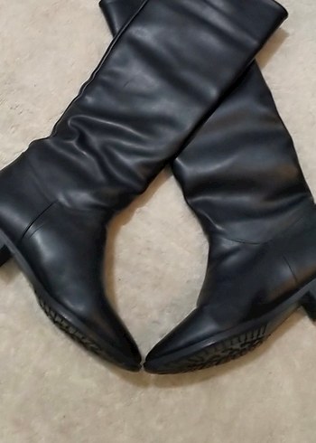 Siyah Deri Dizüstü Kadın Çizme - Görsel 3