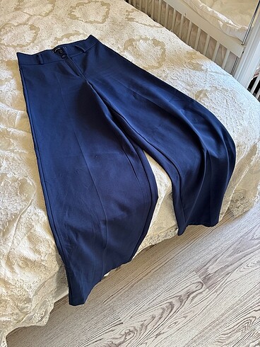 Zara Lacivert palazzo pantalon