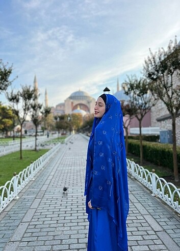 Beden Taş işlemeli şal