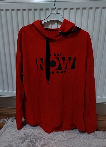 Kapüşonlu sweat