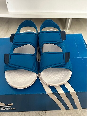 Adidas Sıfır hiç kullanılmadı
