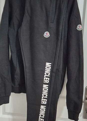 Moncler m