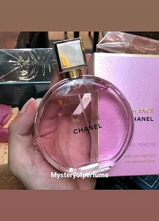 Chanel chance chloe