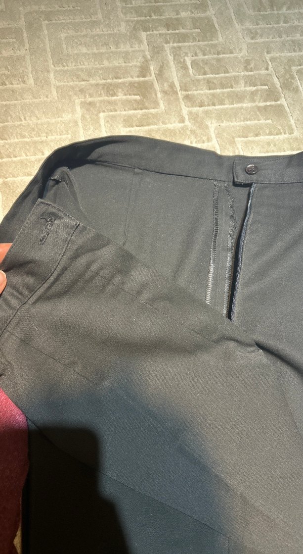 Kadın Siyah Pilili Kumaş Pantolon - Görsel 2