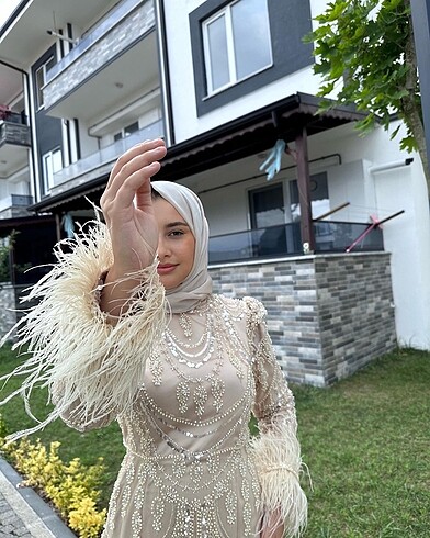 Tüylü abiye