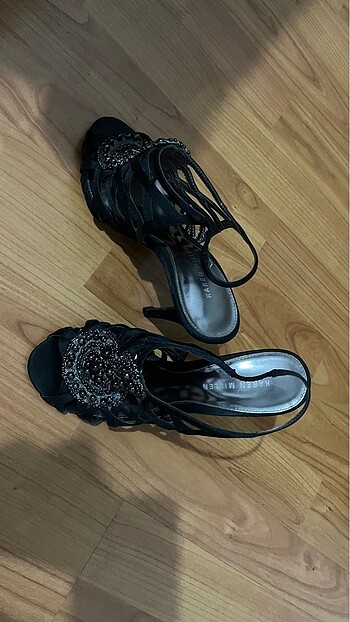 36 Beden siyah Renk Karen Millen 36 numara