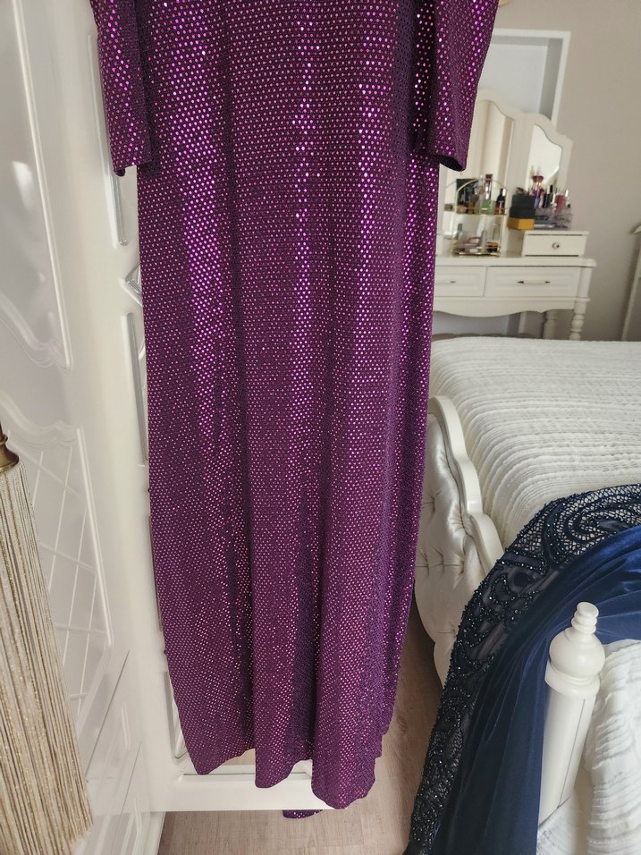 Uzun Kollu Mor Kadın Abiye Elbise - Görsel 2