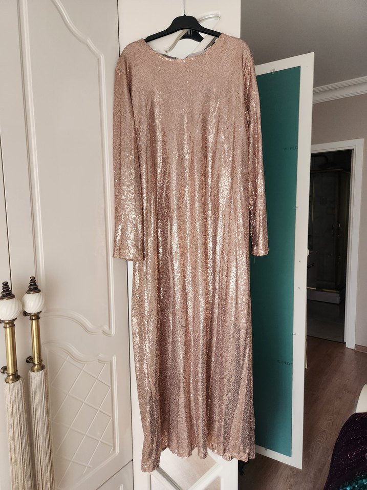 Bej Parlak Uzun Kollu Drapeli Abiye Elbise - Görsel 2