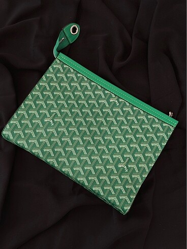 Goyard Clutch