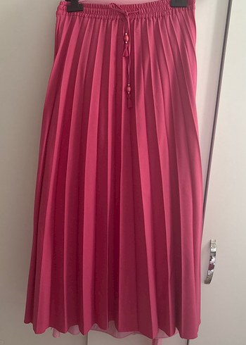 Pembe Piliseli Uzun Kadın Etek Armine