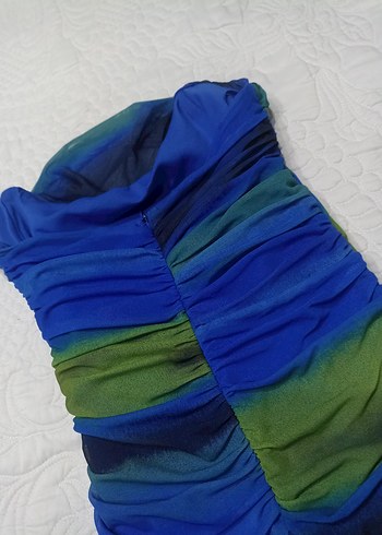 Drapeli Straplez Midi Tie-Dye Parti Elbisesi - Görsel 3