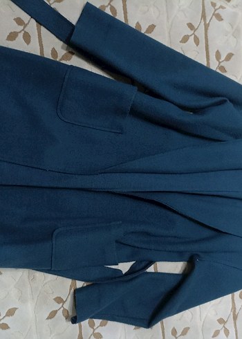 Cepli ve Kemerli Uzun Koyu Yeşil Kaban - Görsel 5