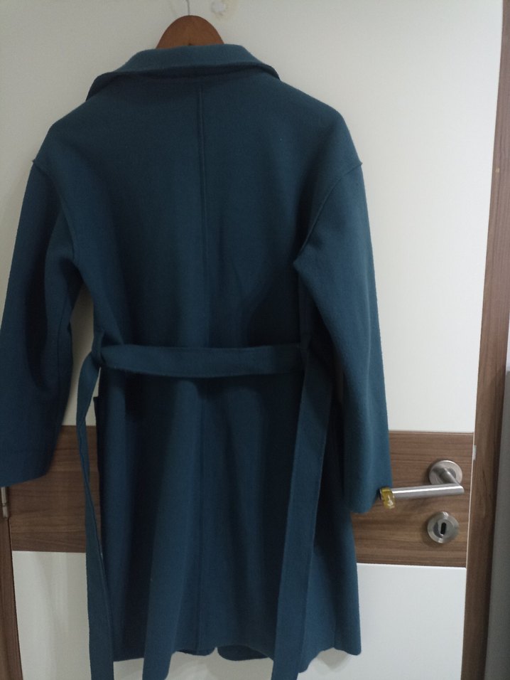 Cepli ve Kemerli Uzun Koyu Yeşil Kaban - Görsel 4