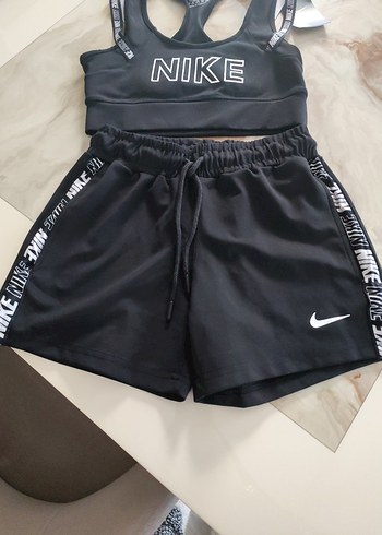Nike Siyah Mini Spor Takım Kadın - Görsel 2