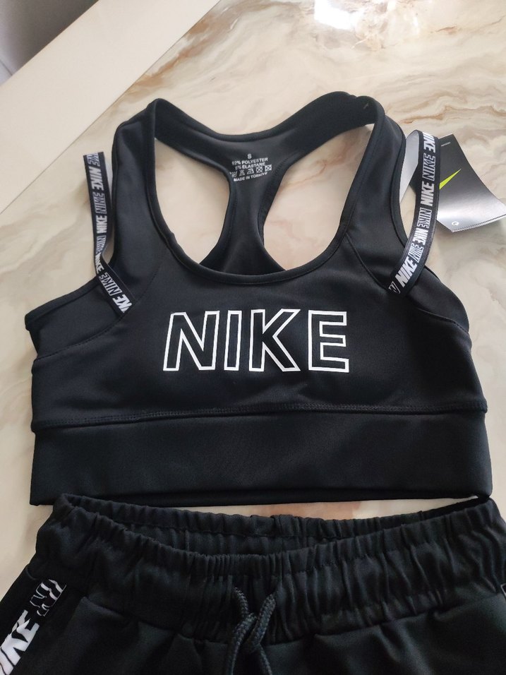 Nike Siyah Mini Spor Takım Kadın - Görsel 3