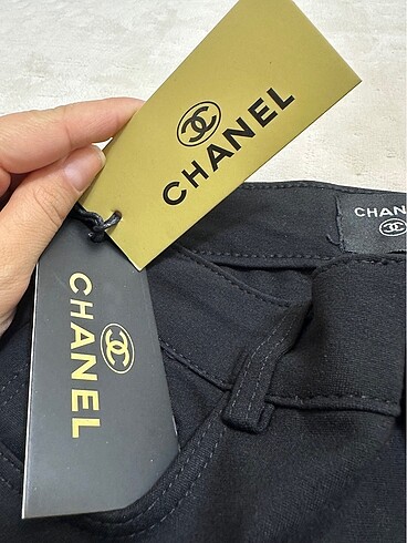 28 Beden siyah Renk Chanel pantolon tayt