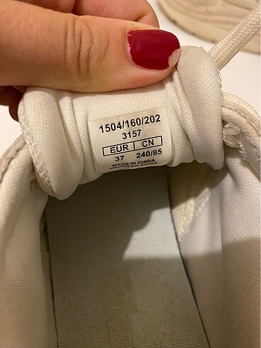 37 Beden camel Renk Bershka marka Krem/ Ekru ayakkabı